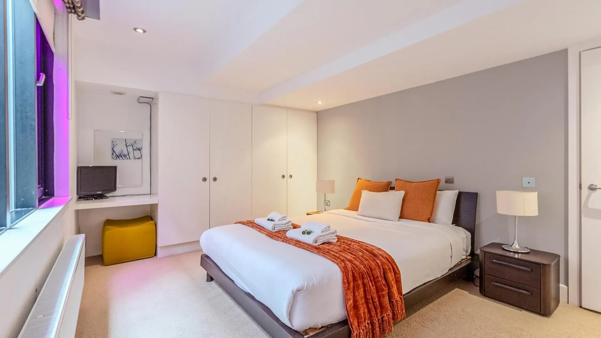 Modern 1Br Duplex Near Monument Apartment London 0*,
